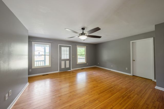1203 Highway 49, Erin, TN 37061