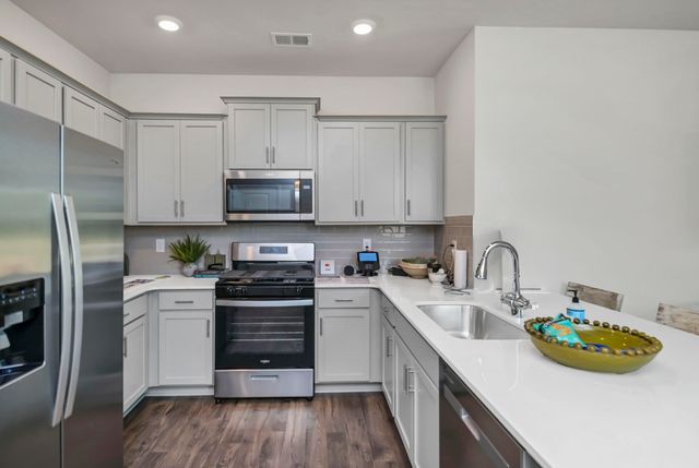 113 Kirkwood Court, Orangeburg, SC 29118