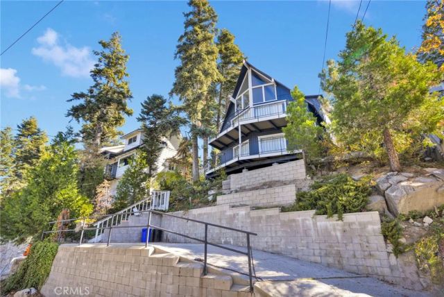 28919 Palisades, Lake Arrowhead, CA 92352
