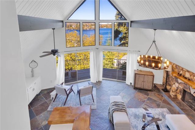 28919 Palisades, Lake Arrowhead, CA 92352