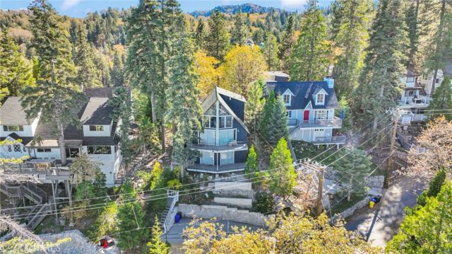 28919 Palisades, Lake Arrowhead, CA 92352