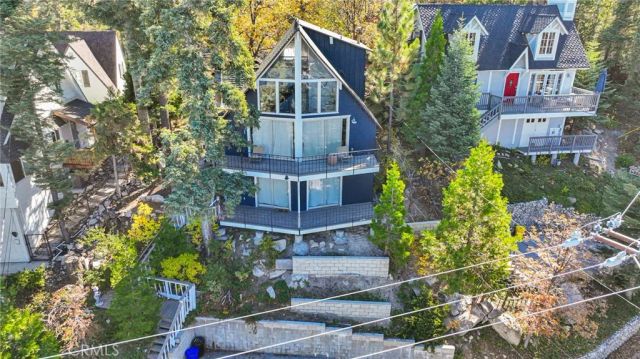 28919 Palisades, Lake Arrowhead, CA 92352