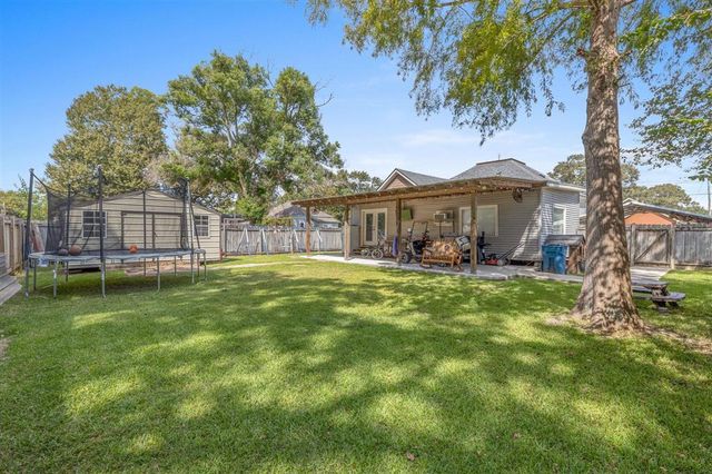 519 Davis Street, Jennings, LA 70546