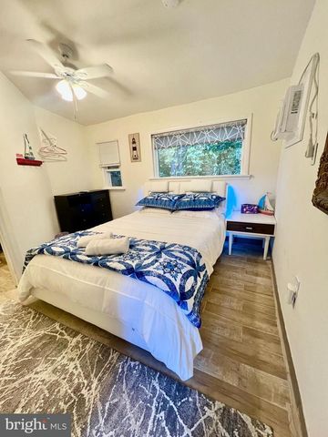 452 LINCOLN DR, Glen Burnie, MD 21060