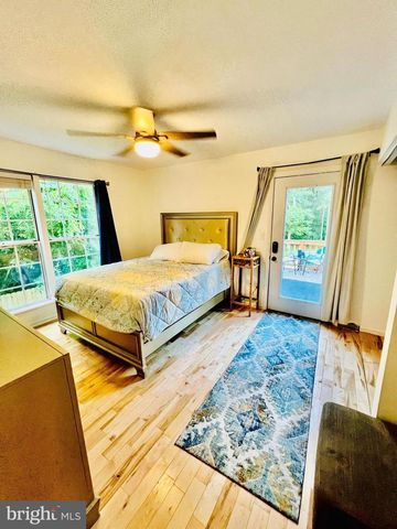 452 LINCOLN DR, Glen Burnie, MD 21060