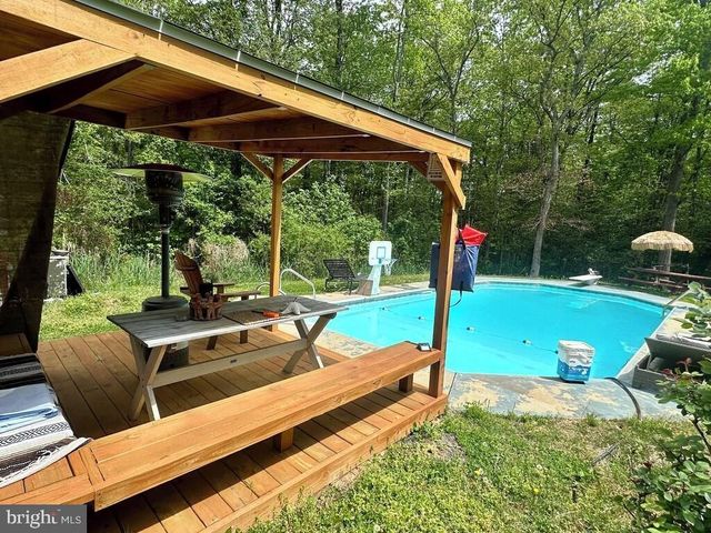 452 LINCOLN DR, Glen Burnie, MD 21060