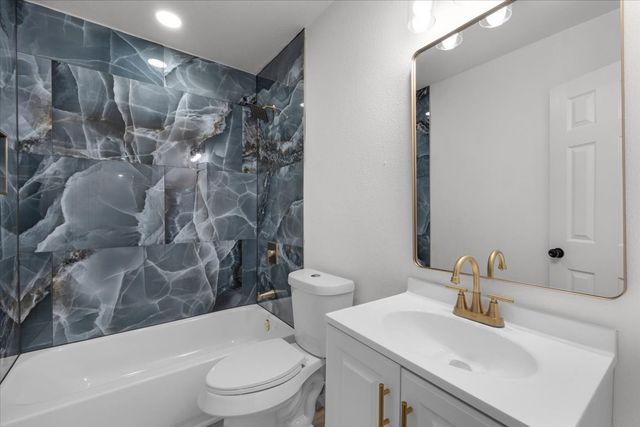 4343 Vanette Lane, Dallas, TX 75216