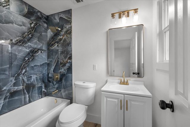 4343 Vanette Lane, Dallas, TX 75216