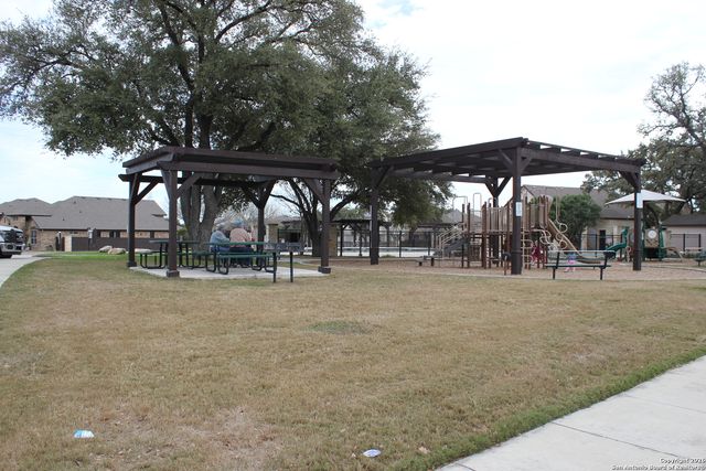 427 Sleepy Daisy, San Antonio, TX 78245