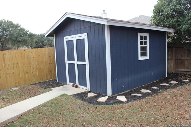 427 Sleepy Daisy, San Antonio, TX 78245