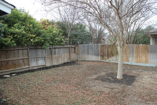 427 Sleepy Daisy, San Antonio, TX 78245