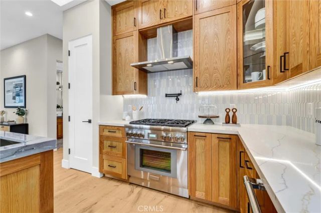 2016 Farrell Avenue B, Redondo Beach, CA 90278