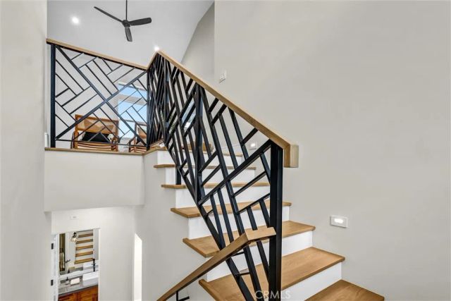 2016 Farrell Avenue B, Redondo Beach, CA 90278