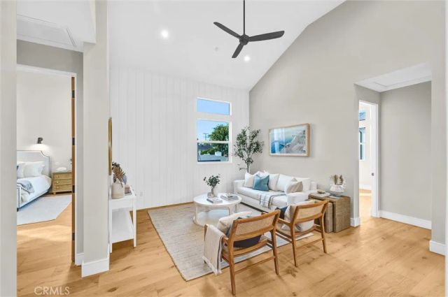 2016 Farrell Avenue B, Redondo Beach, CA 90278