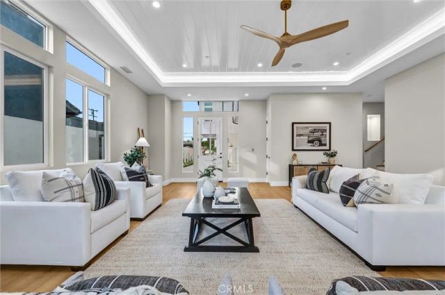 2016 Farrell Avenue B, Redondo Beach, CA 90278