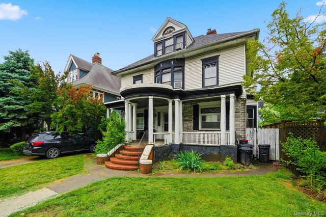86 Marlborough Road, Brooklyn, NY 11226