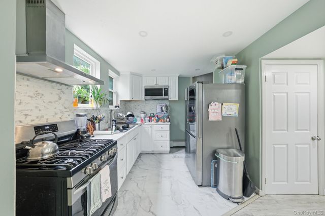 86 Marlborough Road, Brooklyn, NY 11226