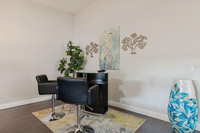 2501 OAK CIRCLE 2501, Tarpon Springs, FL 34689