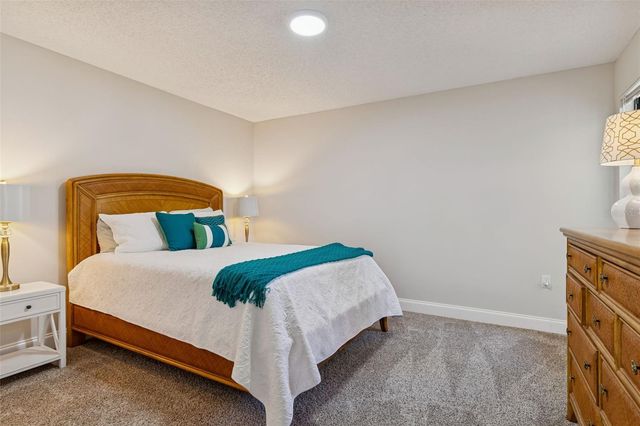 2501 OAK CIRCLE 2501, Tarpon Springs, FL 34689