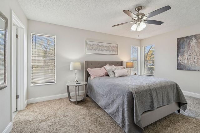 2501 OAK CIRCLE 2501, Tarpon Springs, FL 34689