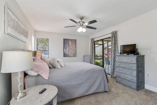 2501 OAK CIRCLE 2501, Tarpon Springs, FL 34689