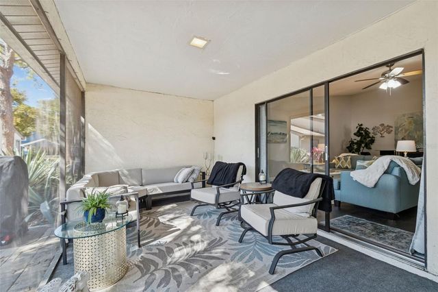 2501 OAK CIRCLE 2501, Tarpon Springs, FL 34689