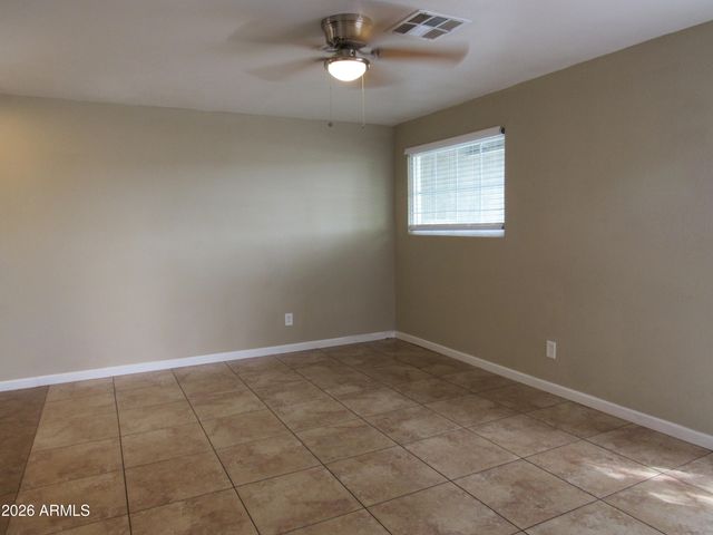 4624 S 19TH Avenue, Phoenix, AZ 85041