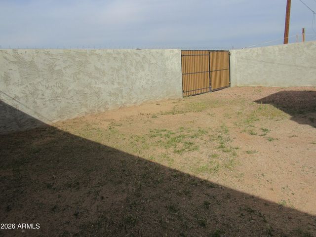 4624 S 19TH Avenue, Phoenix, AZ 85041