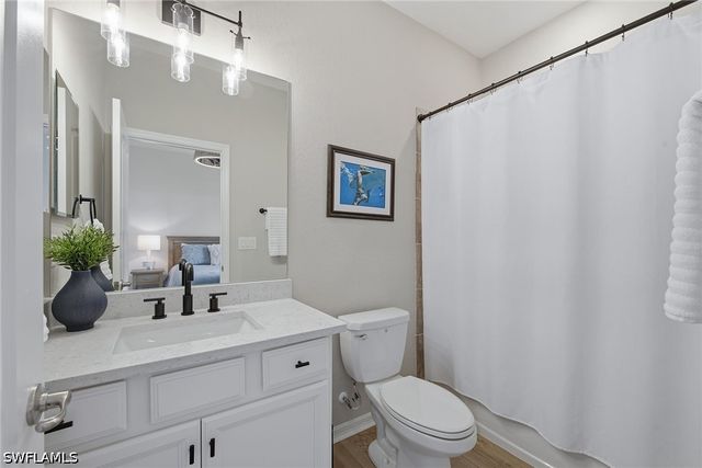 9396 Glenforest DR, Naples, FL 34120