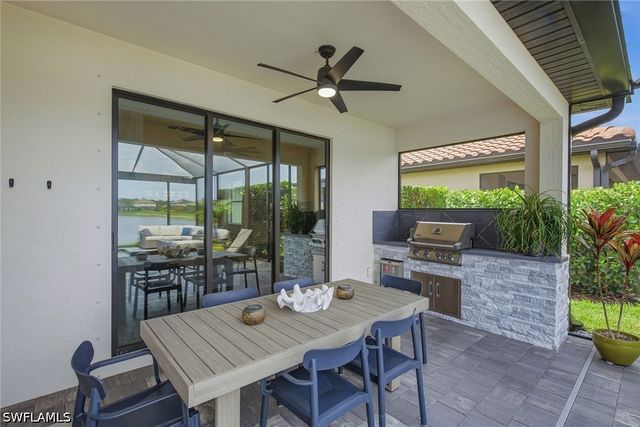 9396 Glenforest DR, Naples, FL 34120