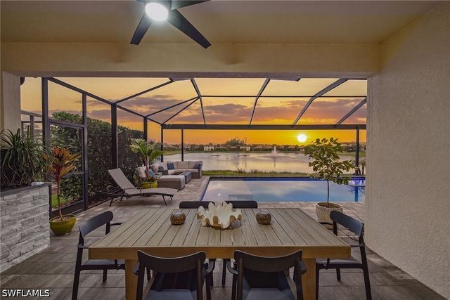 9396 Glenforest DR, Naples, FL 34120