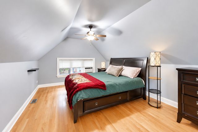 2532 W Haddon Avenue, Chicago, IL 60622