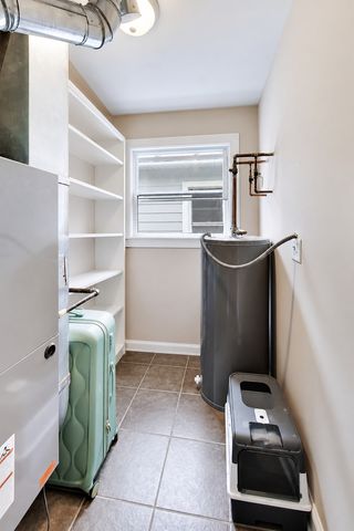 2532 W Haddon Avenue, Chicago, IL 60622