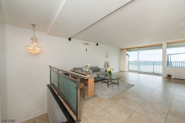 3 Horizon Road 1007, Fort Lee Boro, NJ 07024