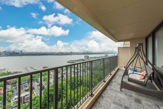 3 Horizon Road 1007, Fort Lee Boro, NJ 07024