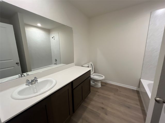 659 Walkabout Place, Lavon, TX 75166