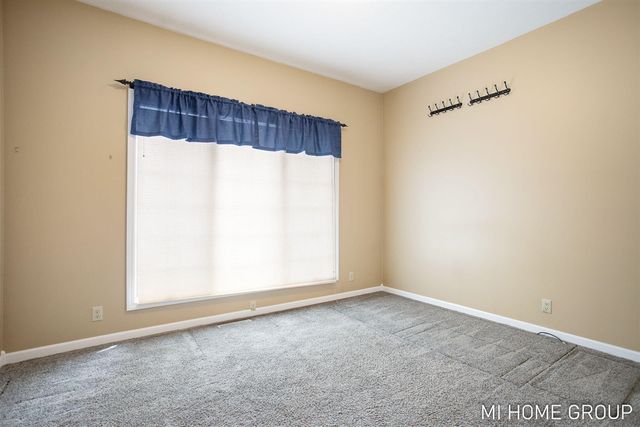 2103 Woodlark Drive, Holland, MI 49424