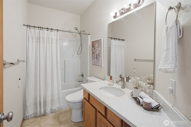 8002 Mullen Street SW, Lakewood, WA 98409