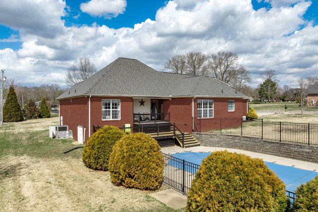 1960 Lasea Rd, Spring Hill, TN 37174