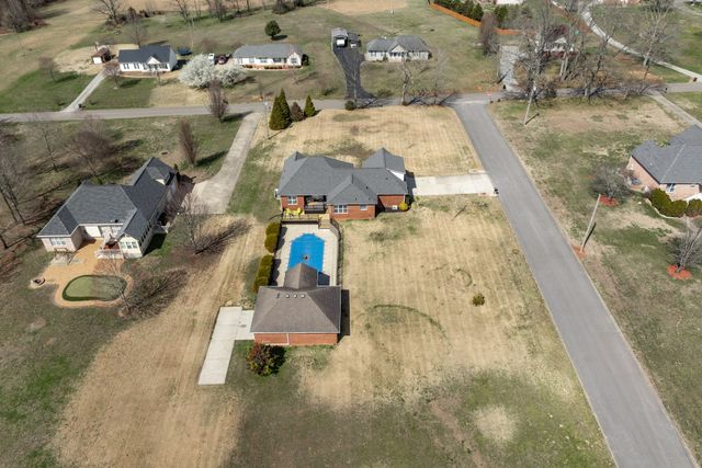 1960 Lasea Rd, Spring Hill, TN 37174