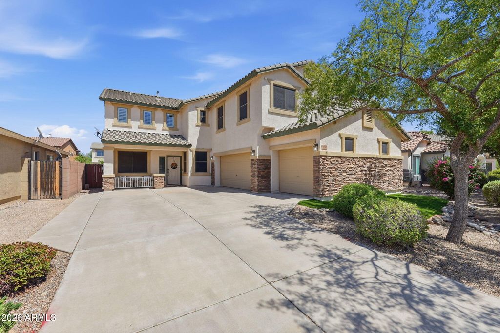 38301 N CAROLINA Avenue, San Tan Valley, AZ 85140 — exterior