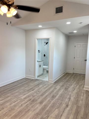 1301 WOODBINE STREET, Clearwater, FL 33755