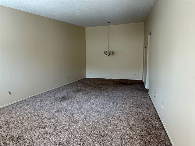7209 S Churchill Place, Painesville, OH 44077