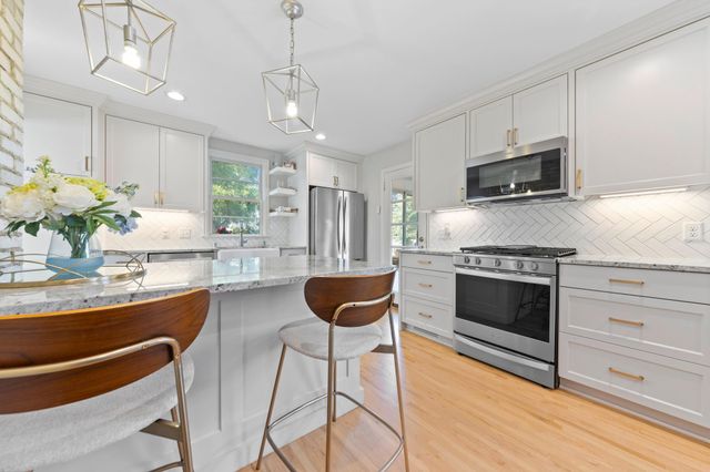 2854 Alabama Avenue S, Saint Louis Park, MN 55416