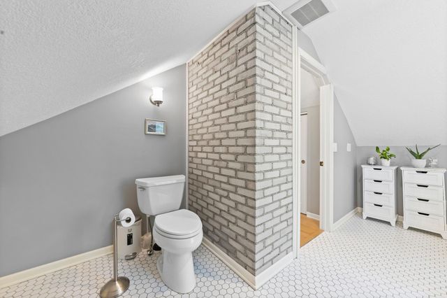 2854 Alabama Avenue S, Saint Louis Park, MN 55416