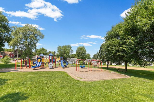 2854 Alabama Avenue S, Saint Louis Park, MN 55416