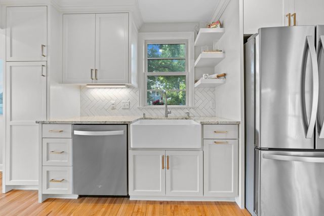 2854 Alabama Avenue S, Saint Louis Park, MN 55416