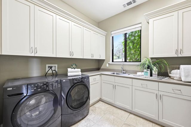 6997 Chili Hill Rd, Newcastle, CA 95658