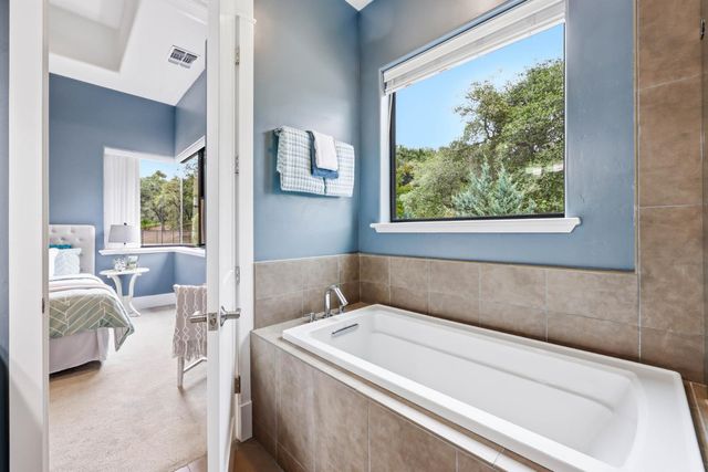 6997 Chili Hill Rd, Newcastle, CA 95658