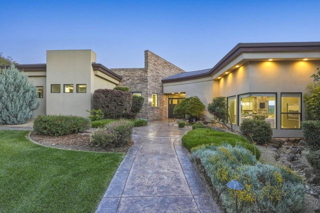 6997 Chili Hill Rd, Newcastle, CA 95658